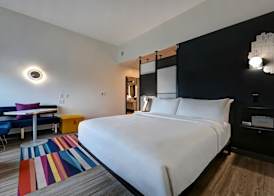 Aloft by Marriott Mooresville 3