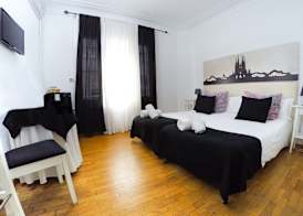 Petit Hotel 5