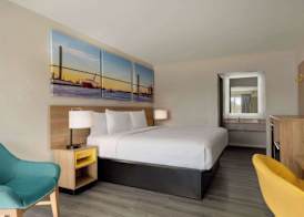 Days Inn by Wyndham Emporia 4