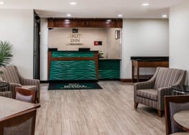 Quality Inn & Suites Warren - Detroit 4