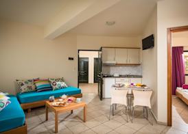 Kristalli Hotel Apartments 4