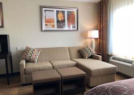 Staybridge Suites GRAND RAPIDS - AIRPORT by IHG 4