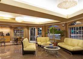 Super 8 by Wyndham Los Angeles Downtown 3