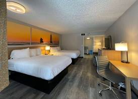 Days Inn and Suites by Wyndham Port Huron 5