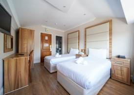 Royal Eagle Hotel 5