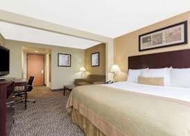 Wingate by Wyndham Dayton - Fairborn 4