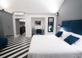 Suite Pulcinella- LP Suite in Naples Hystorical Center 2
