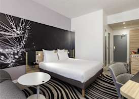 Novotel Tours Centre Gare 5