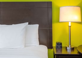 La Quinta Inn & Suites by Wyndham St. Augustine 5