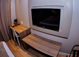 The Hotel 5