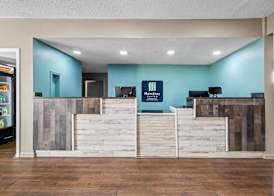 MainStay Suites Decatur River City 2