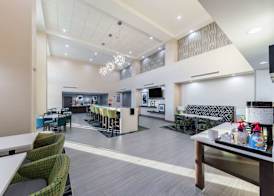 Hampton Inn & Suites Pryor, Ok 4