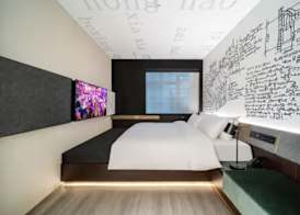 Jinglai Hotel · Light Luxury - Shanghai Bund Joy City Branch 2