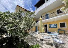 Sunflower Apartments & Studios 2