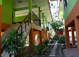 Phalarn Inn Resort 4