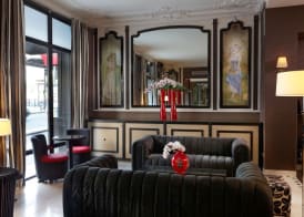 Hotel Eiffel Seine 3