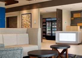Holiday Inn Express CHELMSFORD by IHG 2