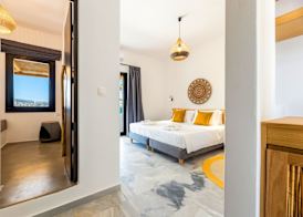 Omilos Beachfront House 4