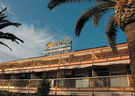 Aparthotel Solifemar 3