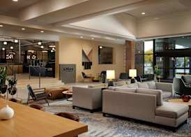 Sheraton Grand Rapids Airport Hotel 2