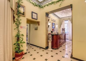 Cambridge Hotel 2