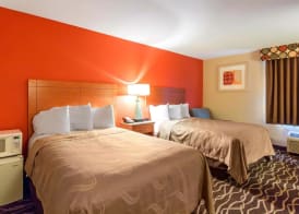 Quality Inn & Suites I-35 near Frost Bank Center 4