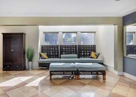 SureStay Plus Hotel by Best Western Mountain View 2