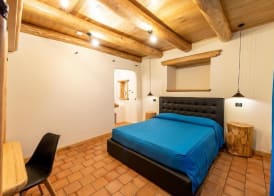 Etna Quota Mille Boutique Hotel, Typical Sicilian Food & Wine 4