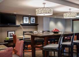 Hampton Inn Dubuque 5