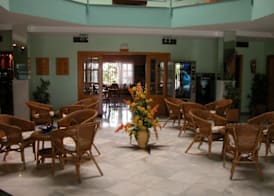 Hotel Torre De Los Guzmanes 5