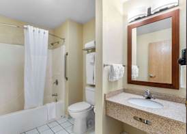 Comfort Inn & Suites Greeley 5