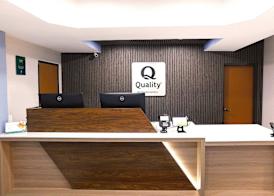 Quality Inn Pontiac 2