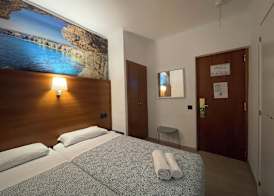 Hotel Maremagnum 5