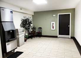 OYO Hotel Rome West GA 3