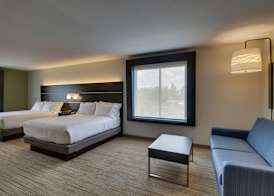 Holiday Inn Express & Suites MORRIS by IHG 3