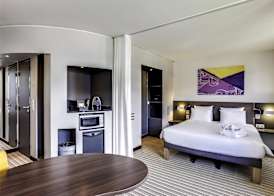 Novotel Suites Paris Montreuil Vincennes 4