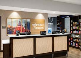 Hampton Inn & Suites Deland 5