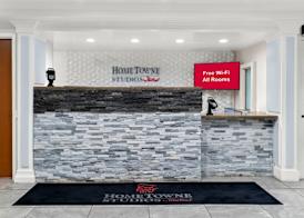 HomeTowne Studios by Red Roof Auburn Hills 2