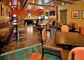 Holiday Inn Express & Suites NORTH KANSAS CITY by IHG 2