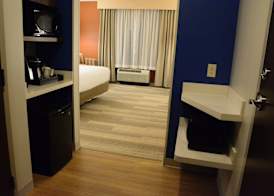 Holiday Inn Express & Suites LEXINGTON PARK-CALIFORNIA by IHG 3