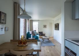 Abbey Strand Apartments, at Holyrood 3