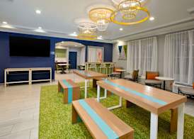 Spark by Hilton Walker Grand Rapids North 5