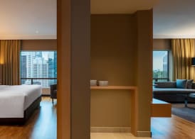 Renaissance Kuala Lumpur Hotel & Convention Centre 4
