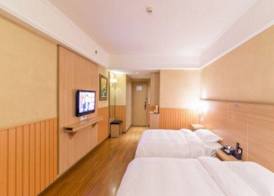 ibis Chongqing Ranjiaba 2