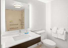 Holiday Inn Express & Suites MARYSVILLE by IHG 3