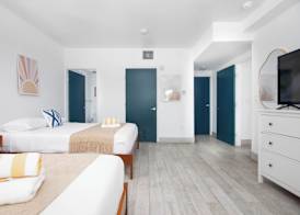 Boutique Apartments SoBe 3