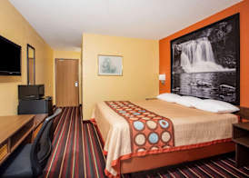 Super 8 by Wyndham Crawfordsville 4