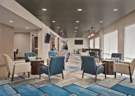 La Quinta Inn & Suites by Wyndham San Bernardino 3