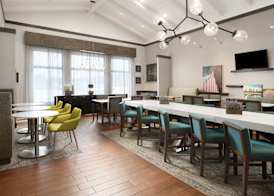 Hampton Inn & Suites Houston Medical Center NRG Park 5