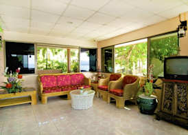 Baan Karon Hill Phuket Resort 2